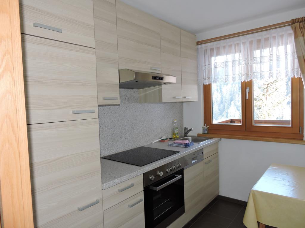 Haus Bergkristall Samnaun Habitación foto